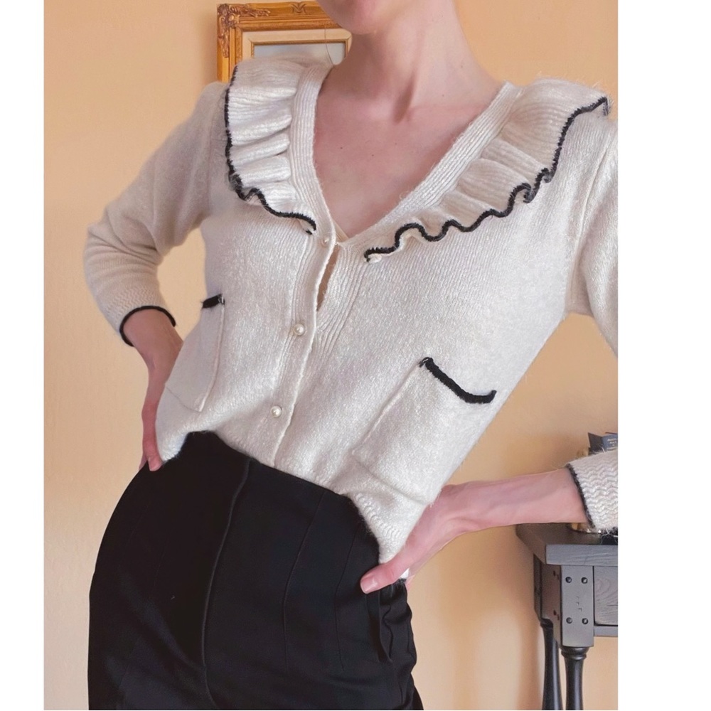 MANGO Classic Cream Ecru White & Black Trim Pearl Button Ruffle Cardigan Sweater